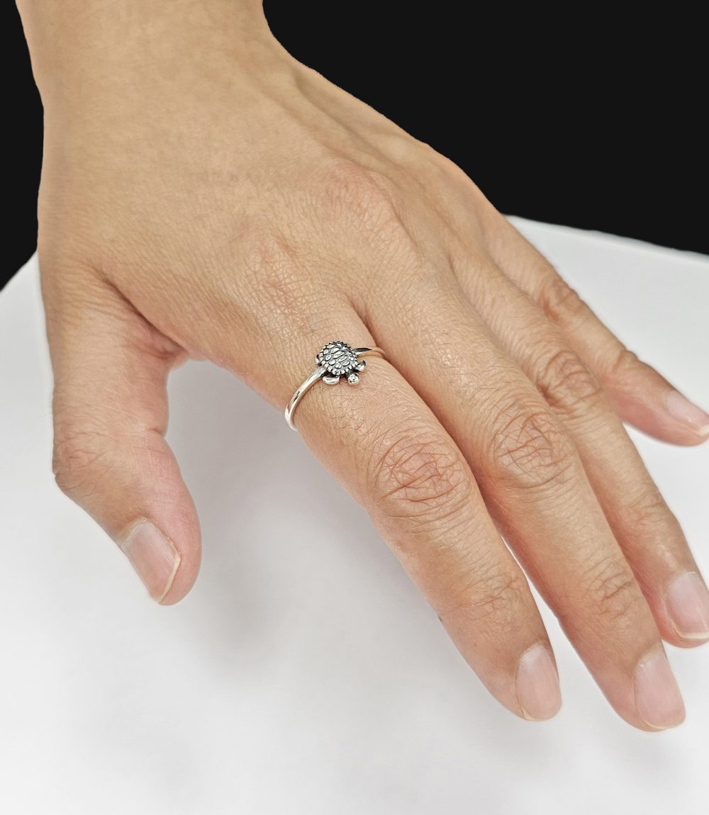 Sterling Silver Turtle Ring - Image 2